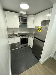 Rented by Mallory Management Corp