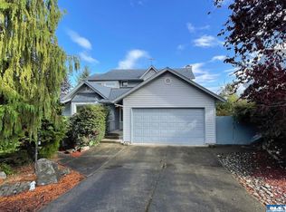 1009 E 9th St, Port Angeles, WA