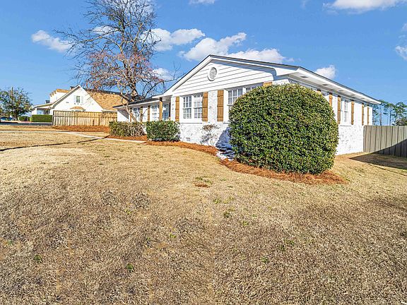 3rd image of 106 Kings Chapel Road