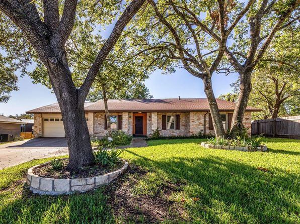 3703 Powderhorn Dr