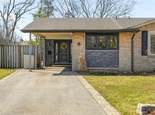 616 Kilbirnie Pl, Burlington, ON L7L 2M4