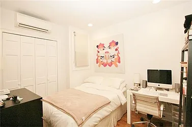 Rented by R New York