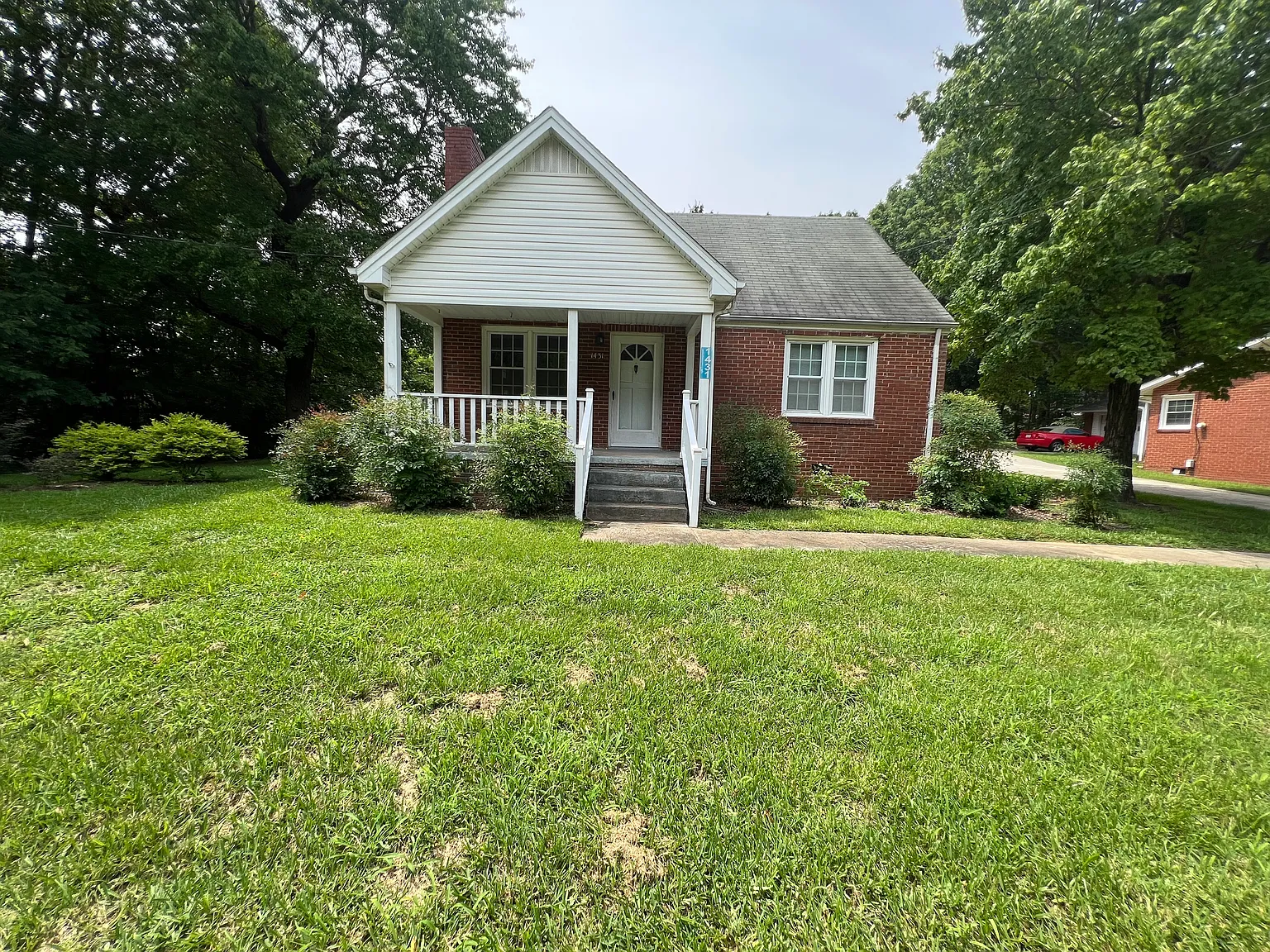 1431 Trinity Rd — Photo 1