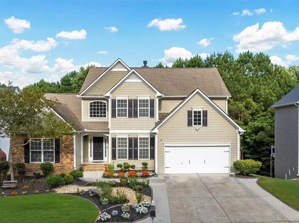 112 Crestmont Dr, Canton, GA 30114