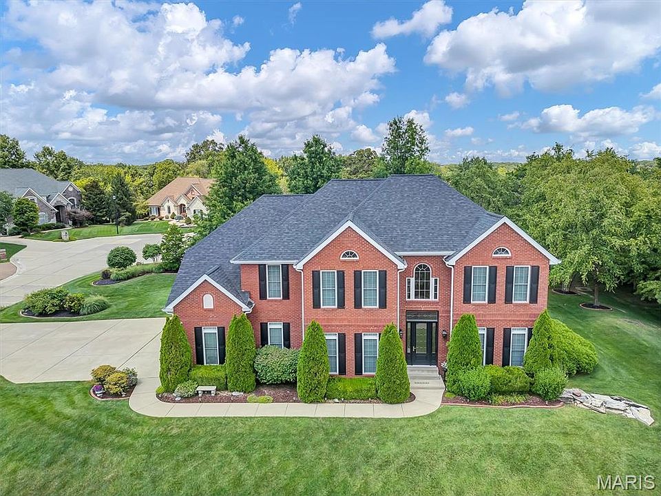 1st image of 1011 Hawks Landing Dr
