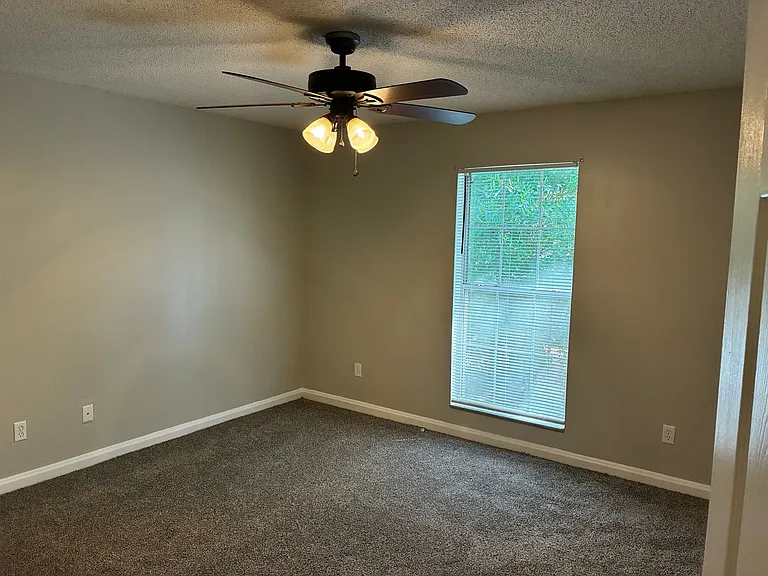 1070 Jessamine Trl — Photo 26