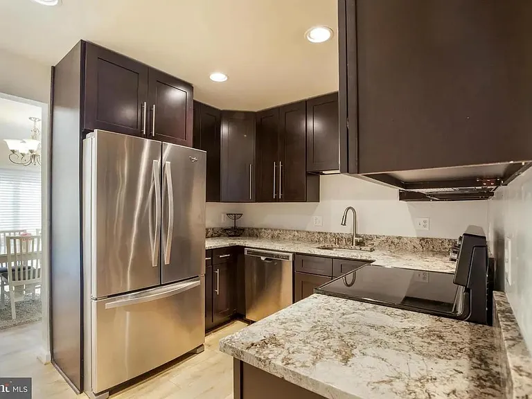 9828 Sweet Mint Dr — Photo 2