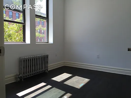 Rented by Compass | media 38