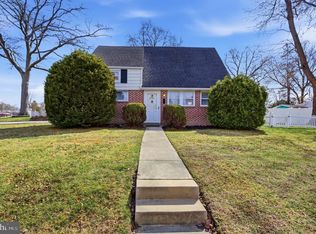 2704 Quaint St, Secane, PA 19018