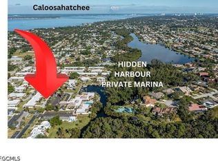 5705 Harbour Club Rd, Fort Myers, FL 33919