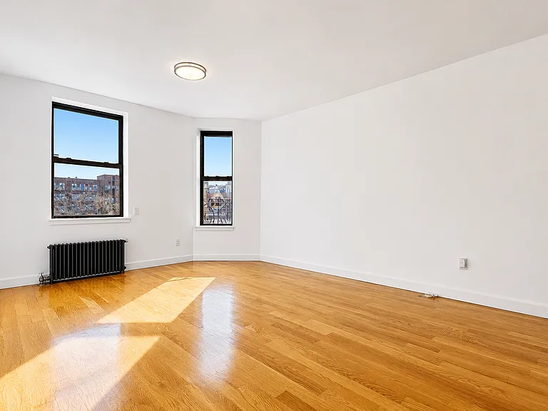 601 W 137th St #47 — Photo 2
