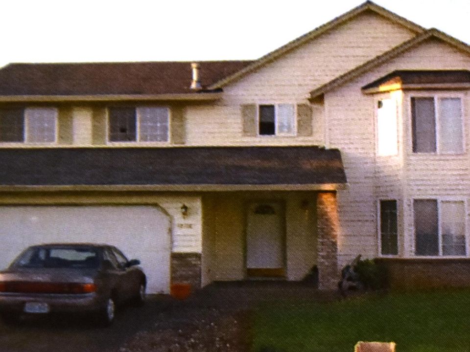 1st image of 16416 NE 73rd St
