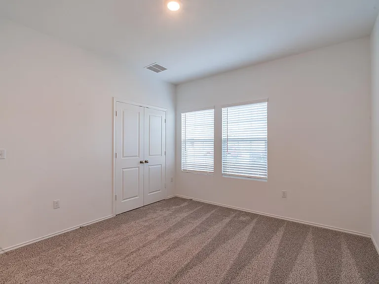 10705 Steinbeck Dr — Photo 26