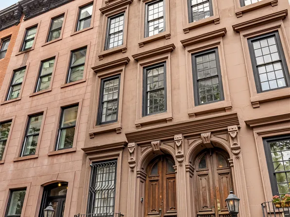 353 West 22nd Street image 15 of 15
