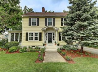 203 Wilson Ave, Rumford, RI 02916