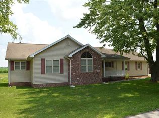 606 Grouseland Dr, Vincennes, IN 47591