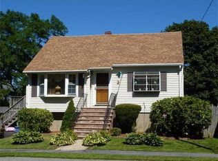 3 Willis Rd, Peabody, MA 01960