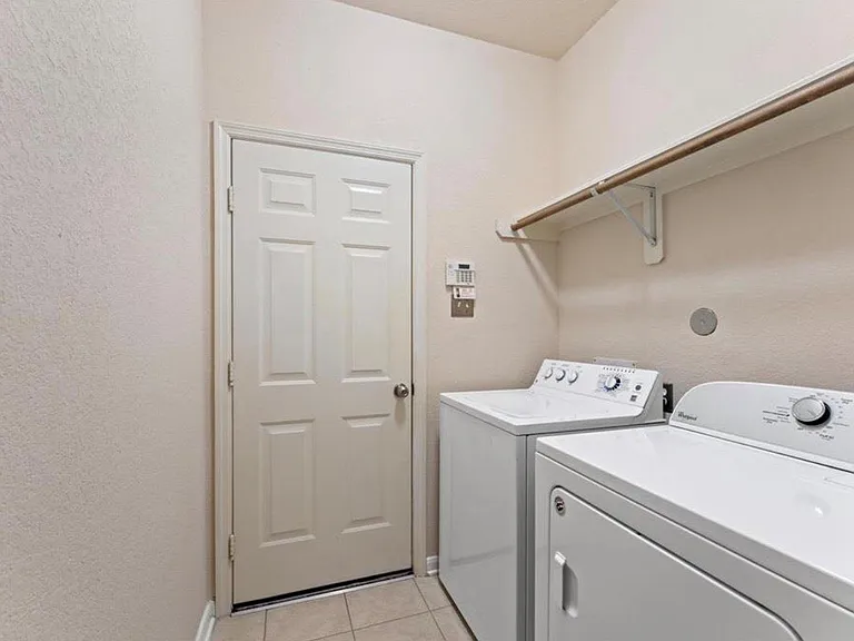 17203 Mitchell Pass Ln — Photo 22