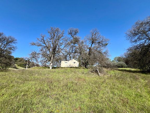 3rd image of Acres Cedar Pines Drive