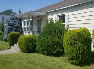 1202 Van Giesen St, Richland, WA 99354