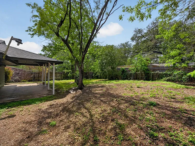 3743 Newrock Dr — Photo 31