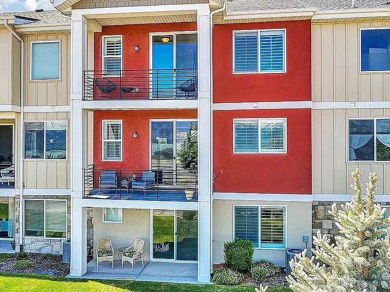2316 S Long Dr — Photo 12