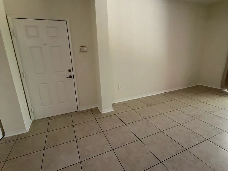 510 Florida Club Blvd #205 — Photo 5