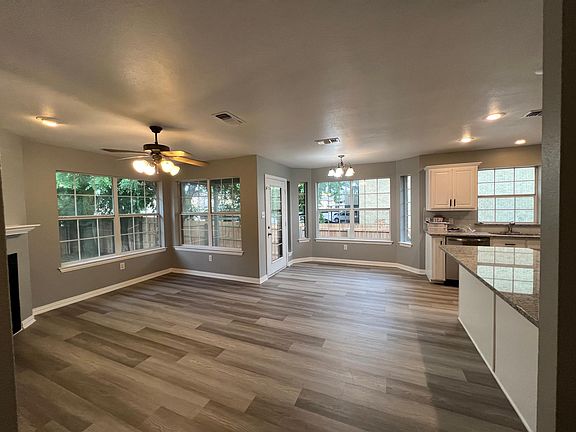 5th image of 1811 Archer Dr