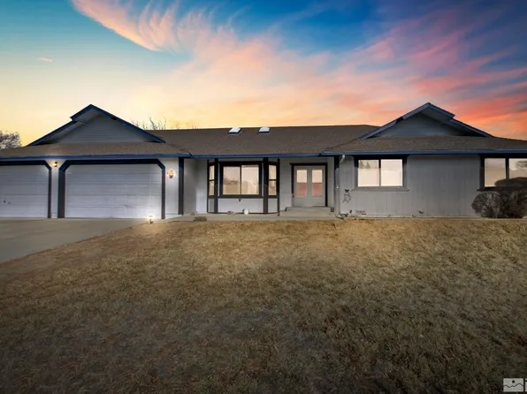 665 Aswan St, Sparks, NV 89441