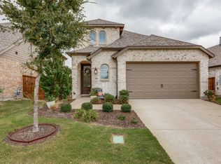 1844 Coronet Ave, Aubrey, TX 76227