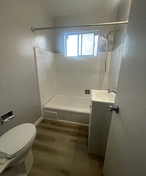 4770 Hamilton Ave #7 — Photo 9