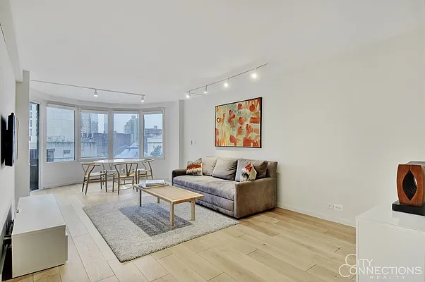 Sold by City Connections Realty | media 1