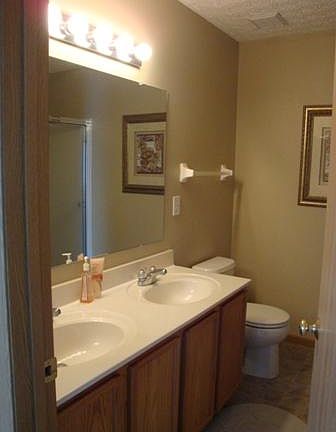 5th image of 8287 Tegmen St