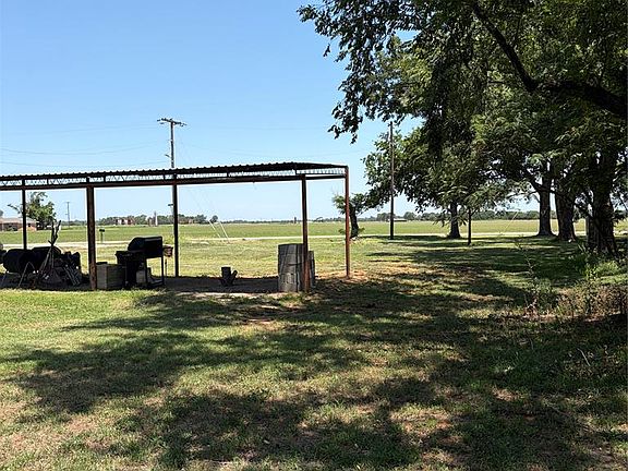3rd image of 101 4th St Lot 1