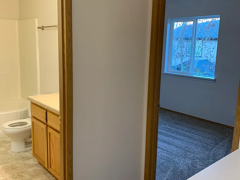 436 Holbrook Ln #C — Photo 16