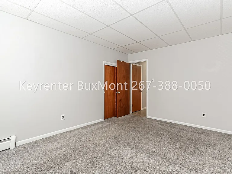 198 N Washington - Brick — Photo 11
