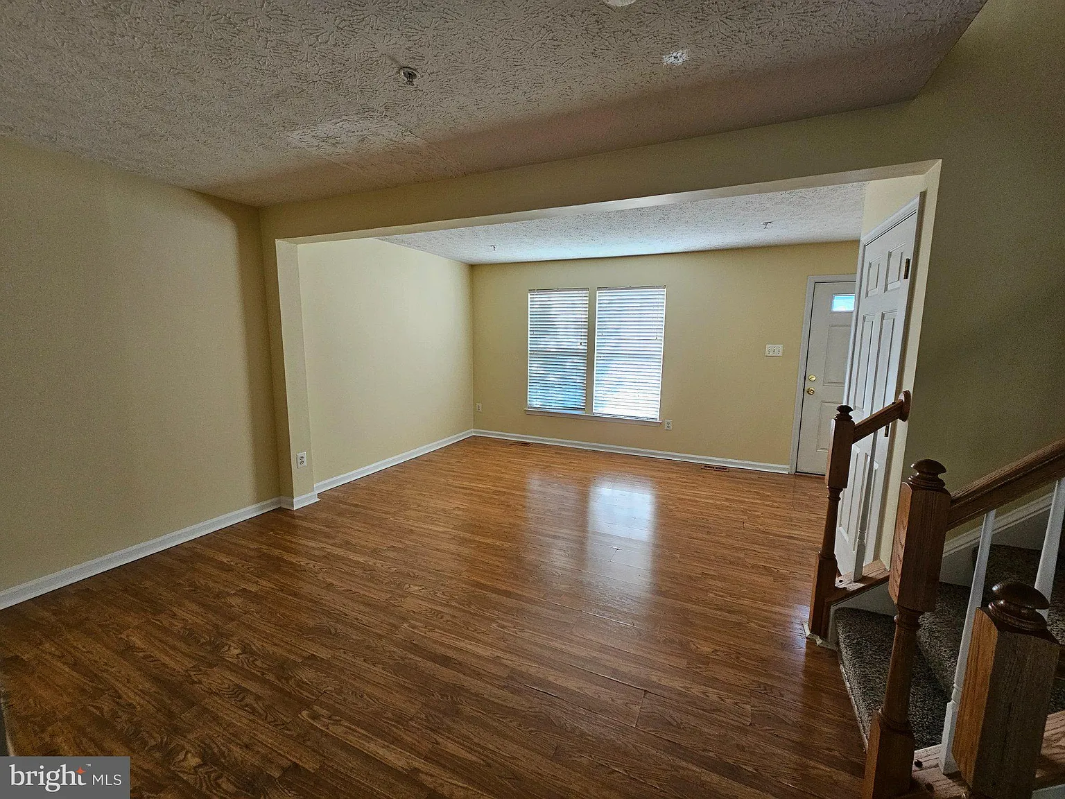 3 bed, 2.5 bath, 1620 sqft, $2,200 — Photo 4