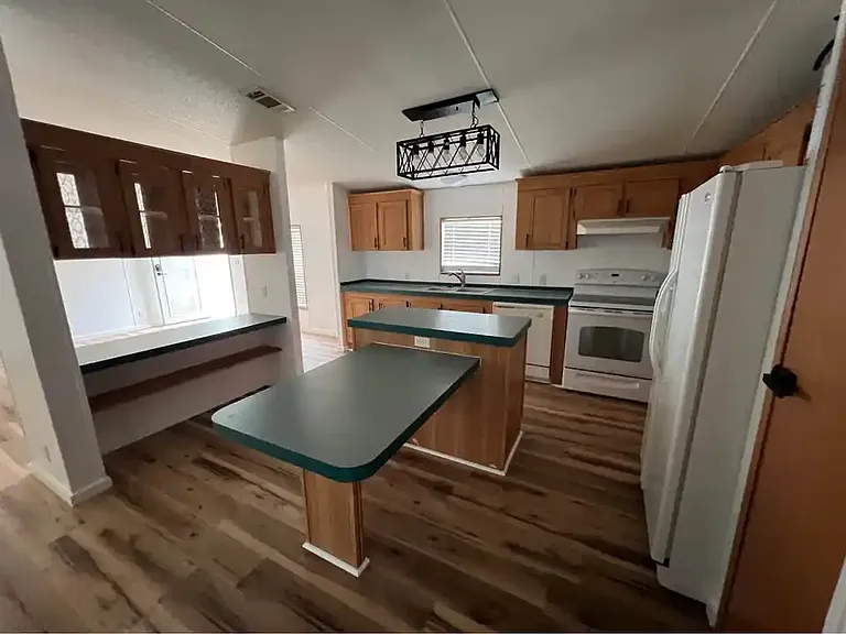 239 Sweet Gum St — Photo 4
