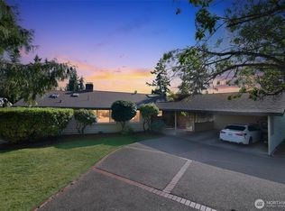 12455 SE 26th Pl, Bellevue, WA
