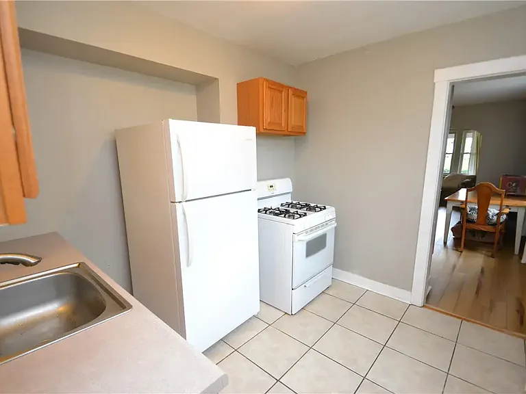 3051 Texas Ave #1 — Photo 2