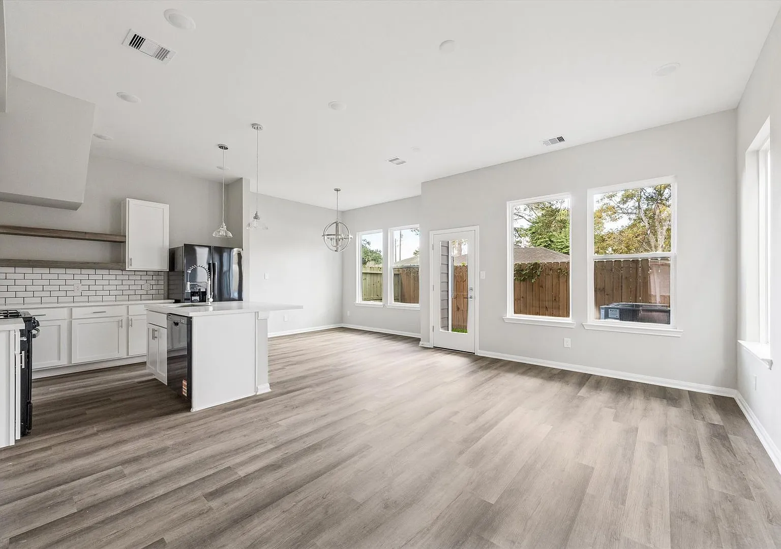 Now Leasing at Clark Meadows in Houston, TX! — Photo 3