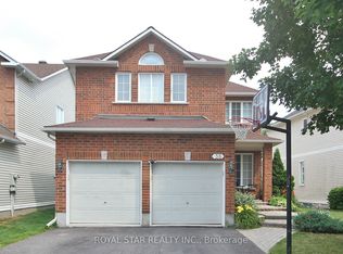 38 Rialto Way, Ottawa, ON K1T 4B3