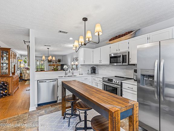 5th image of 741 Lakeview Rdg APT 206