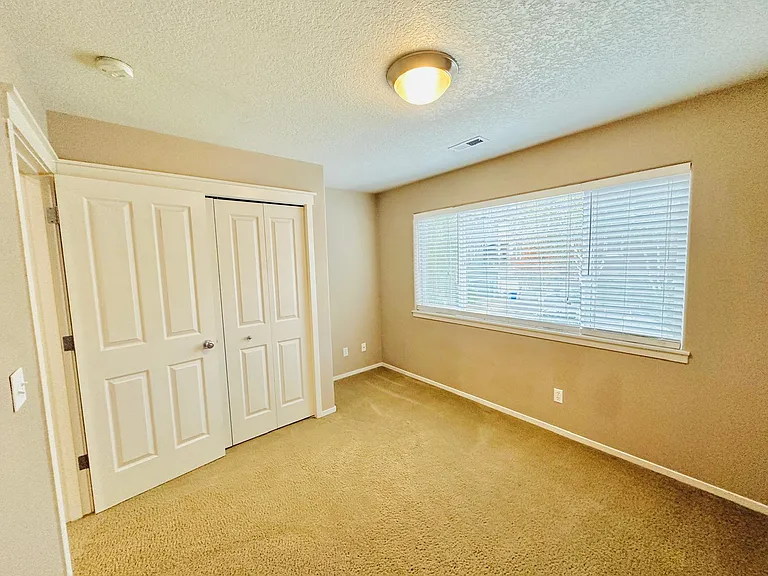 6048 NE Birch St — Photo 27