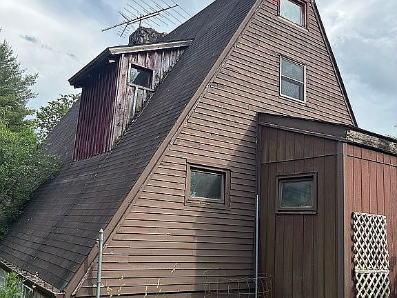 3rd image of 114 Cleveland Rd