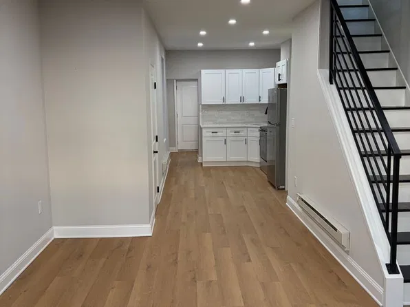 1547 N Frazier St, Philadelphia, PA 19131