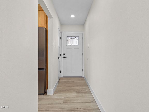 5th image of 3332 McLean St