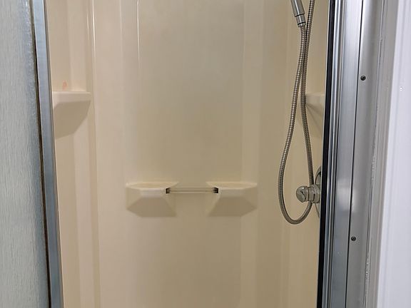 4th image of 2708 Saint Paul St APT 2FF