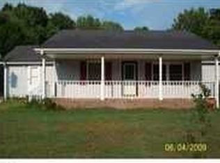 1048 Whicker Rd, Walnut Cove, NC 27052