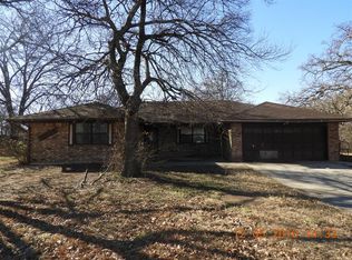 1205 N Triple X Rd, Choctaw, OK 73020
